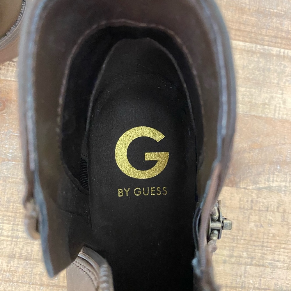 Guess brown ankle boots